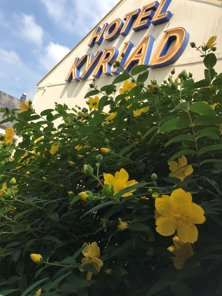 Kyriad Tarbes Odos Bagian luar foto